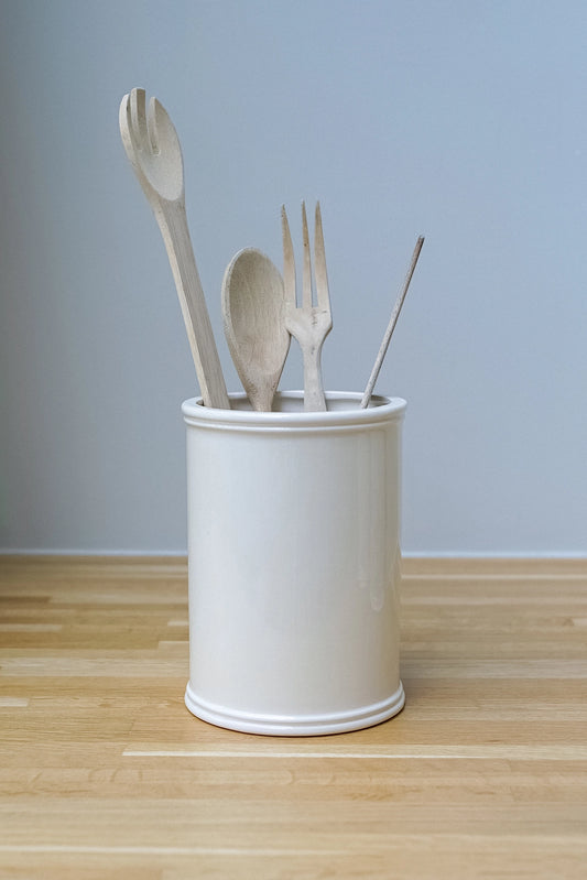 Utensil jar