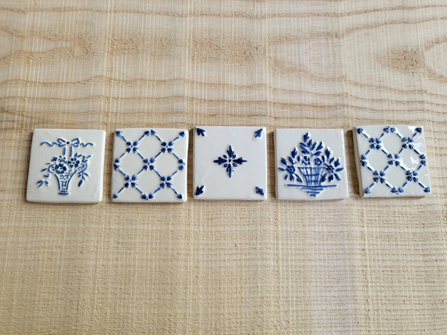 Small earthenware tiles - set of 5